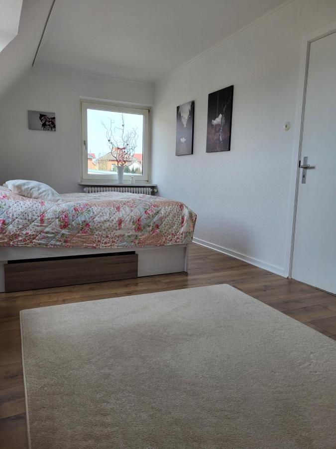 Westkueste Ferienwohnung Heide  Eksteriør billede